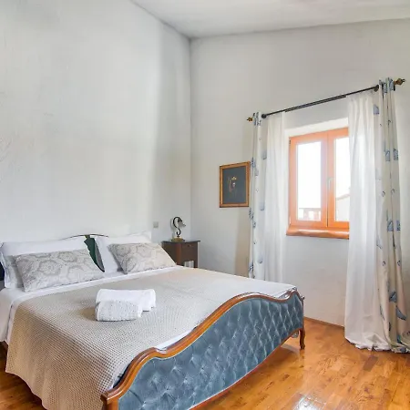 Bergmann By Interhome *