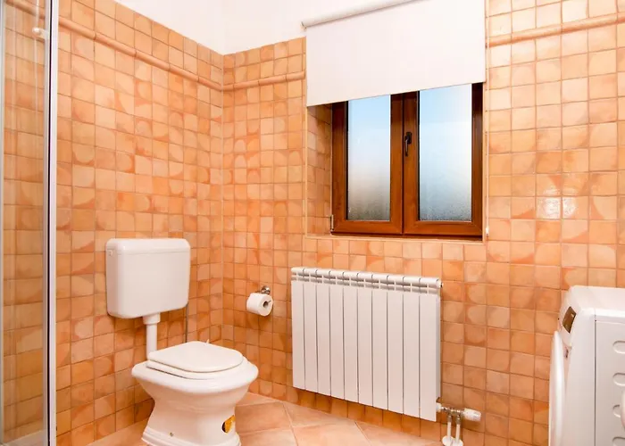 Bergmann By Interhome Svetvinčenat