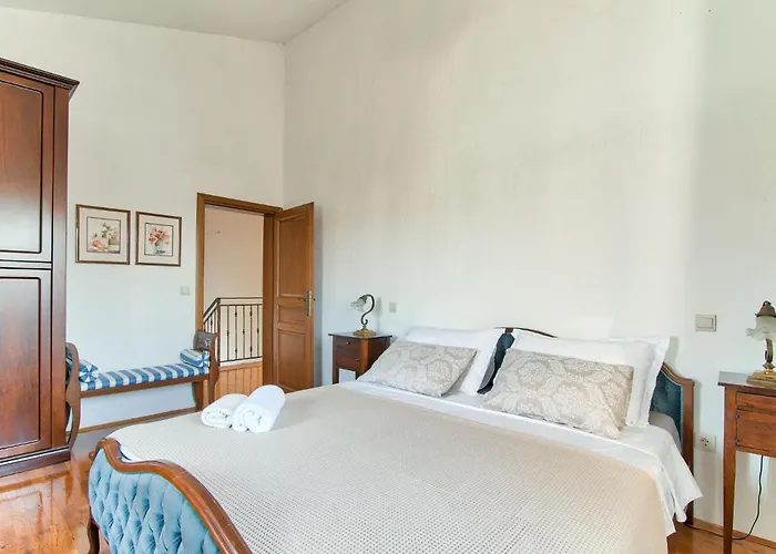 Bergmann By Interhome Svetvinčenat